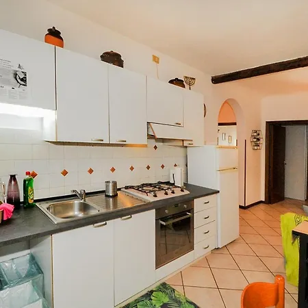 Piazzadarmi 76 Apartment *