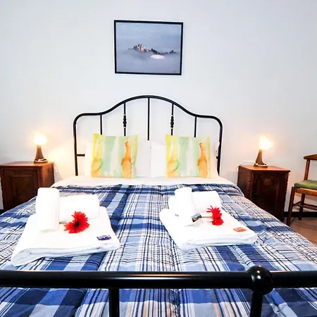Apartment Piazzadarmi 76 *
